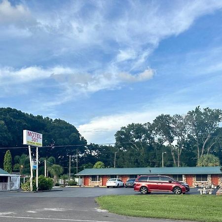 Motel 301 Orient Park Eksteriør bilde